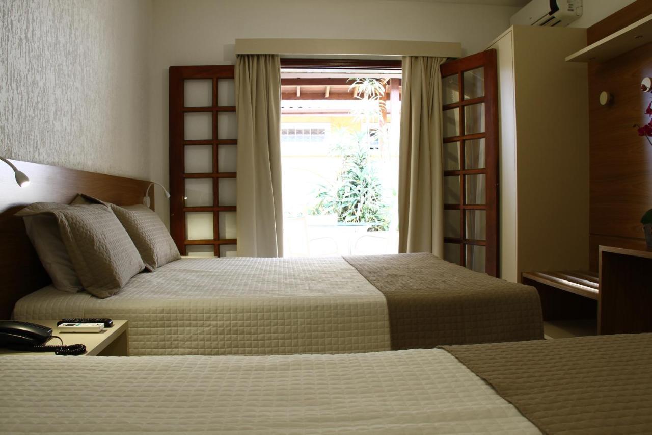 Beach Hotel Cambury 캄부리 외부 사진